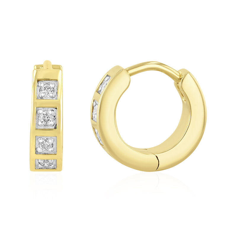 Men&#39;s Diamond Huggie Earrings in Vermeil, 4MM &#40;1/7 ct. tw.&#41;