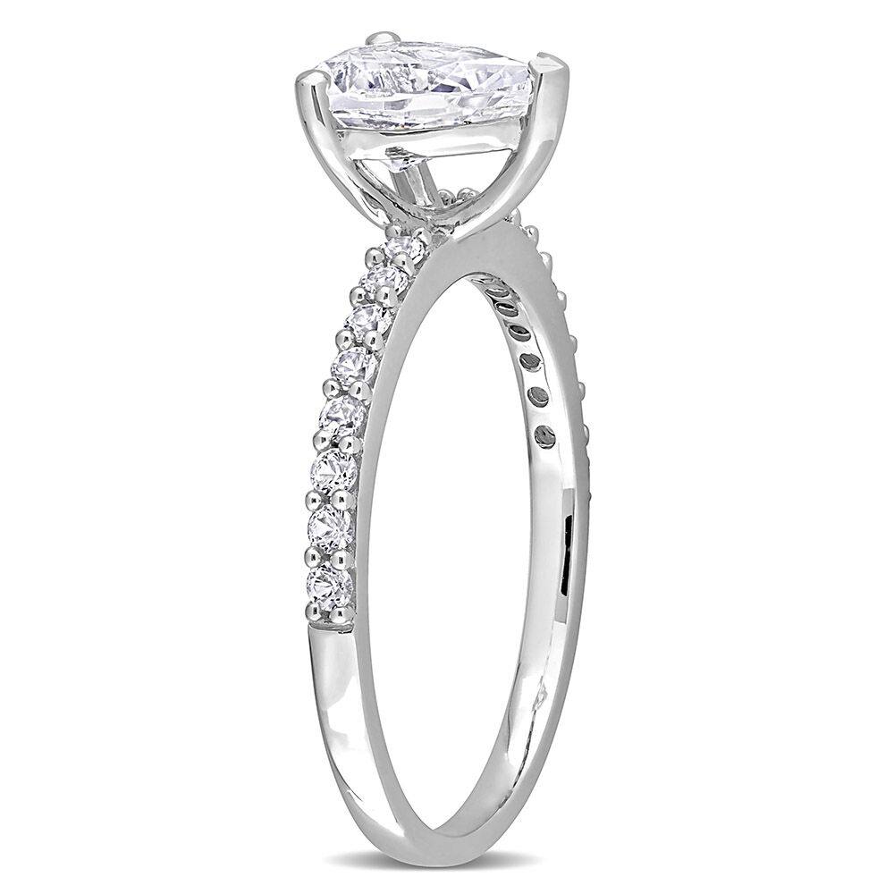 White sapphire pear shaped sale engagement rings