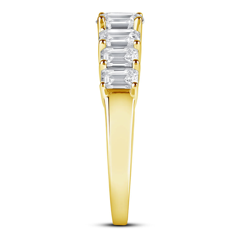 Lab Grown Diamond Graduated Emerald-Cut Anniversary Band in 14K Yellow Gold &#40;2 ct. tw.&#41;