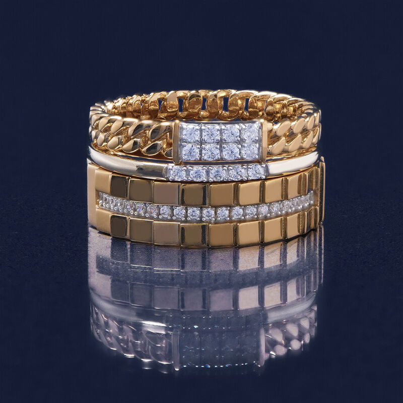 Diamond Accent Line Ring in 14K Yellow Gold